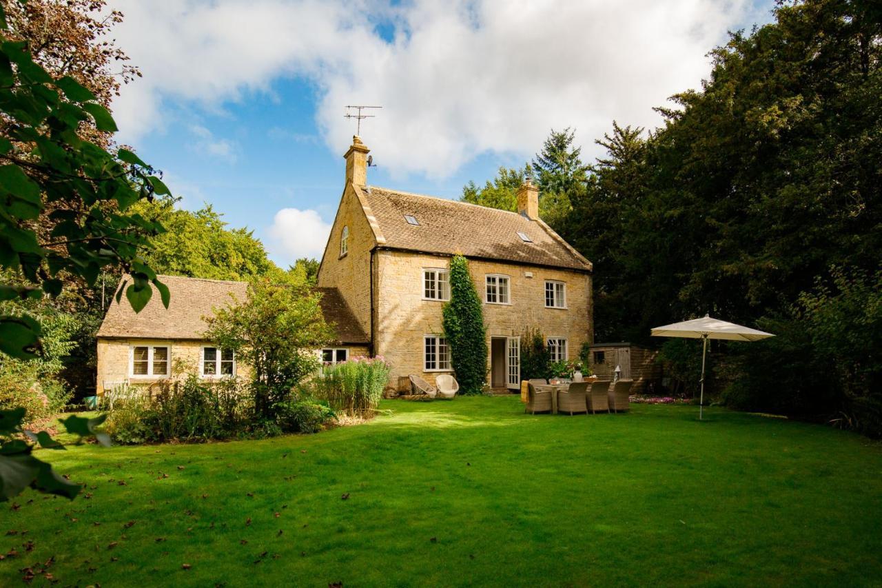 Temple Guiting Cottage Exterior photo